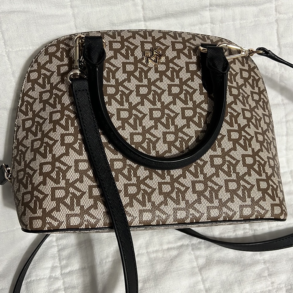 NEW!DKNY Catherine Dome Satchel Brown Black Monogram Logo Shoulder/Crossbody Bag - Picture 2 of 12